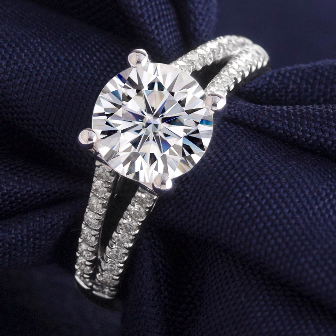 Eco-003 | 1ct D VS1 Lab-Grown Diamond Ring in 18K White Gold  By Ecogemma