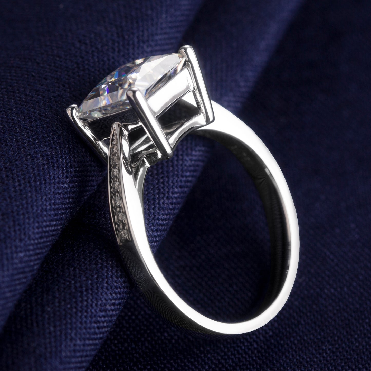 Eco—004 1.5ct D VS1 Princess Cut Lab-Grown Diamond Ring in 18K White Gold By Ecogemma · IGI Certified