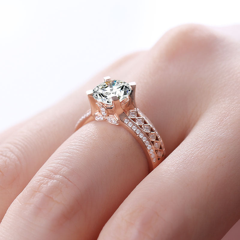 Eco—017: 1.0ct D VS1 Round Cut Lab-Grown Diamond Ring in 18K Rose Gold By Ecogemma · IGI Certified