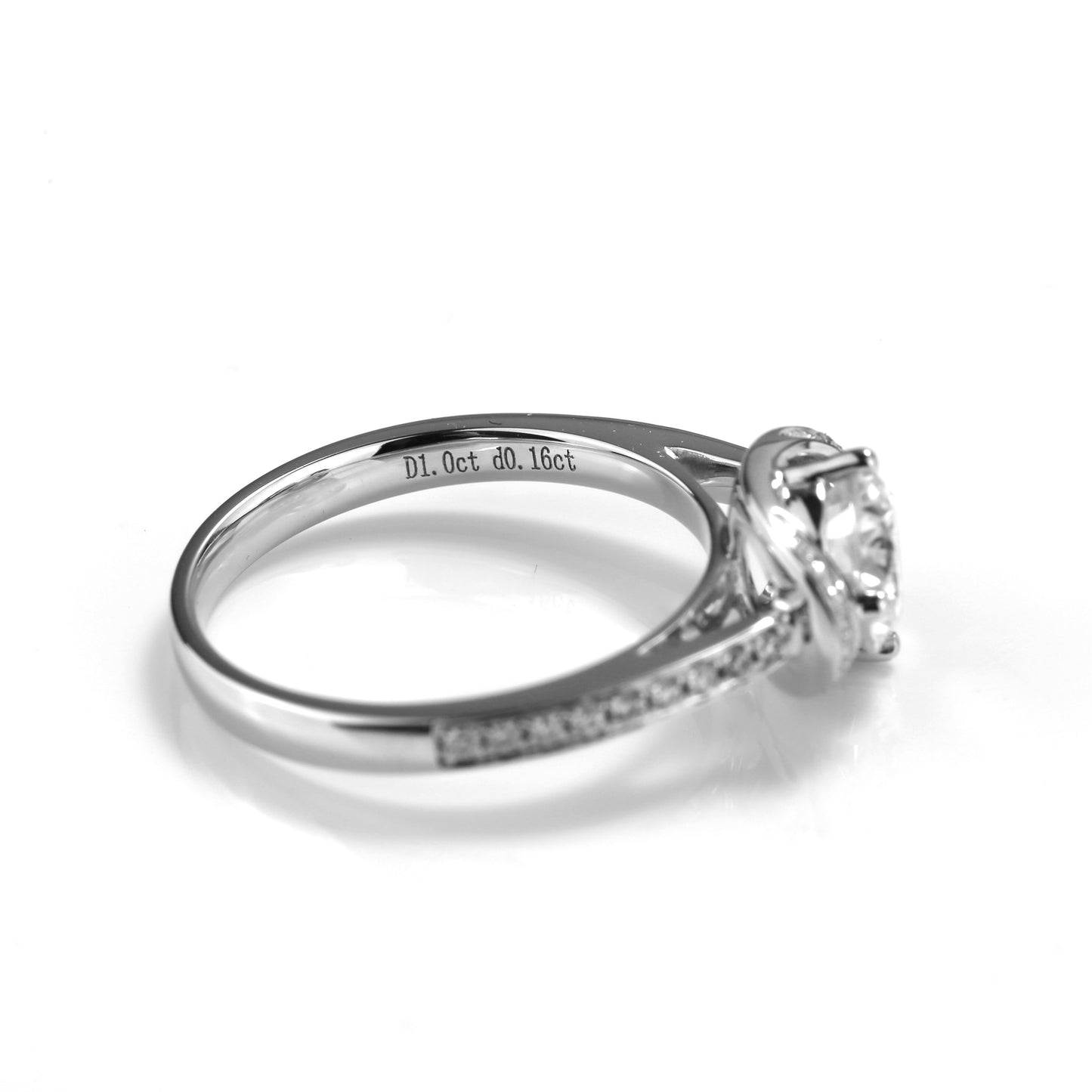Eco—021: 1.0ct D VS1 Round Cut Lab-Grown Diamond Ring in 18K White Gold By Ecogemma · IGI Certified