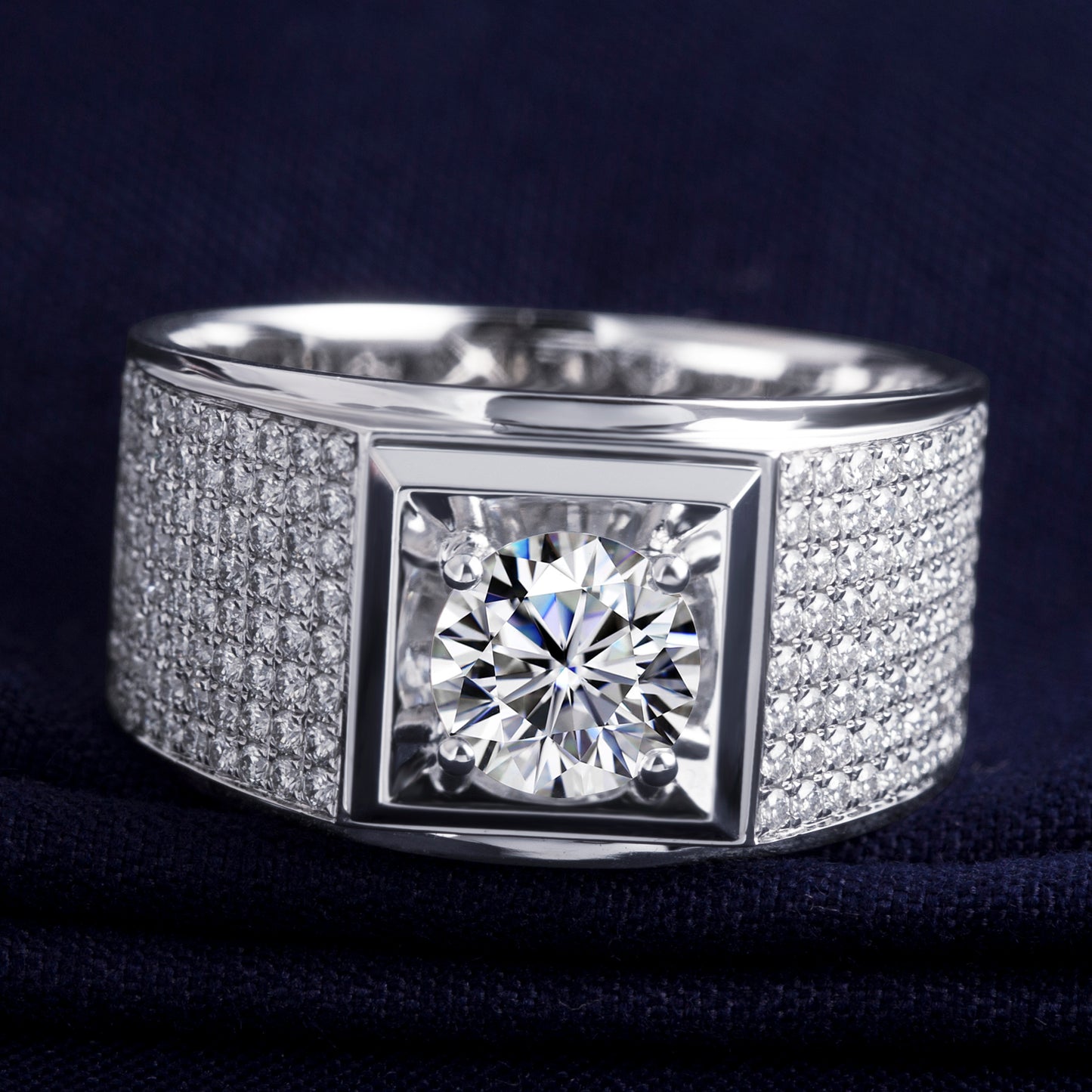 Harley-067: Sovereign Grid – Anillo con bisel pavé de diamantes cultivados en laboratorio en oro blanco de 18 quilates