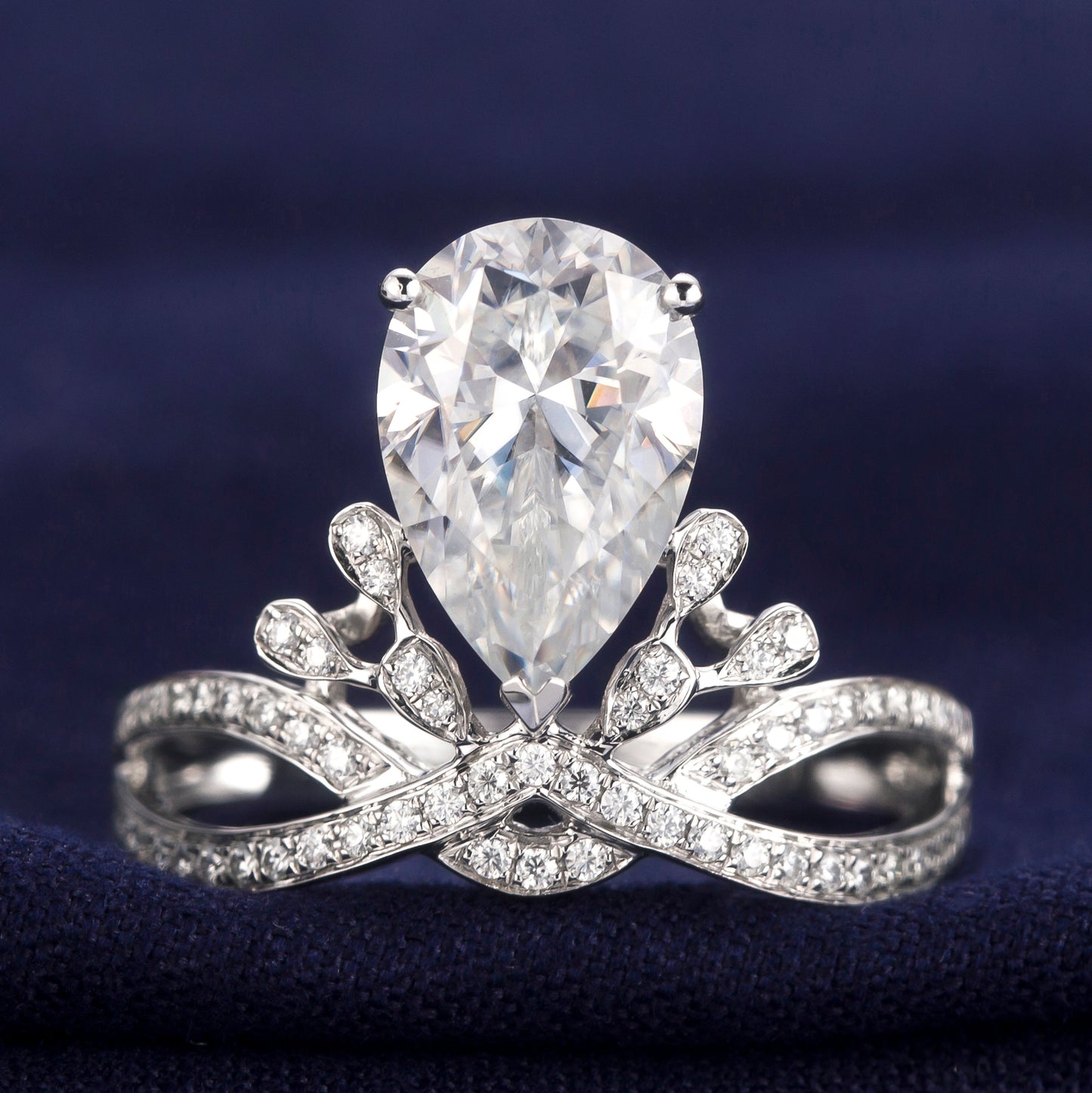 Eco-069 |1.0ct D VS1 Lab-Grown Diamond | 18K White Gold | IGI Certified