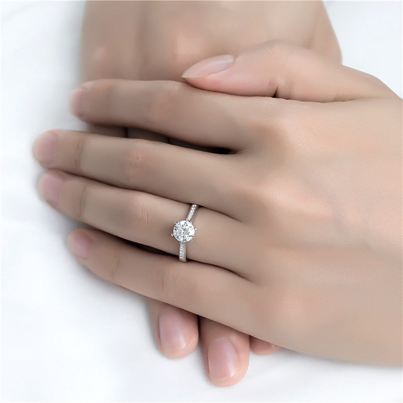 Eco-126 | 1.0ct D VVS1 Round -Cut Lab-Grown Diamond | 18K White Gold | IGI Certified