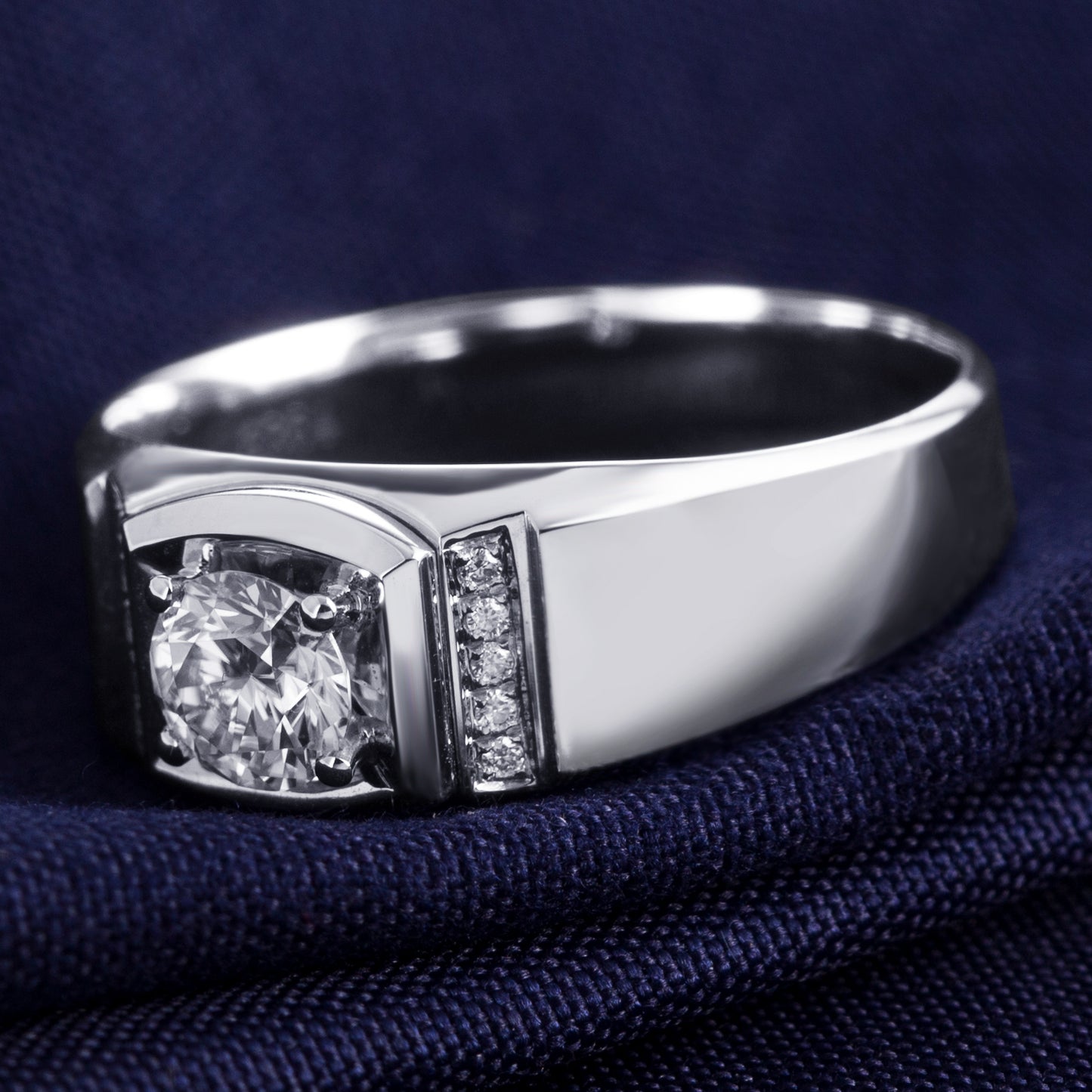 Harley-173: Meridian Vault – ラボグロウンダイヤモンドチャンネルリング（18Kホワイトゴールド）