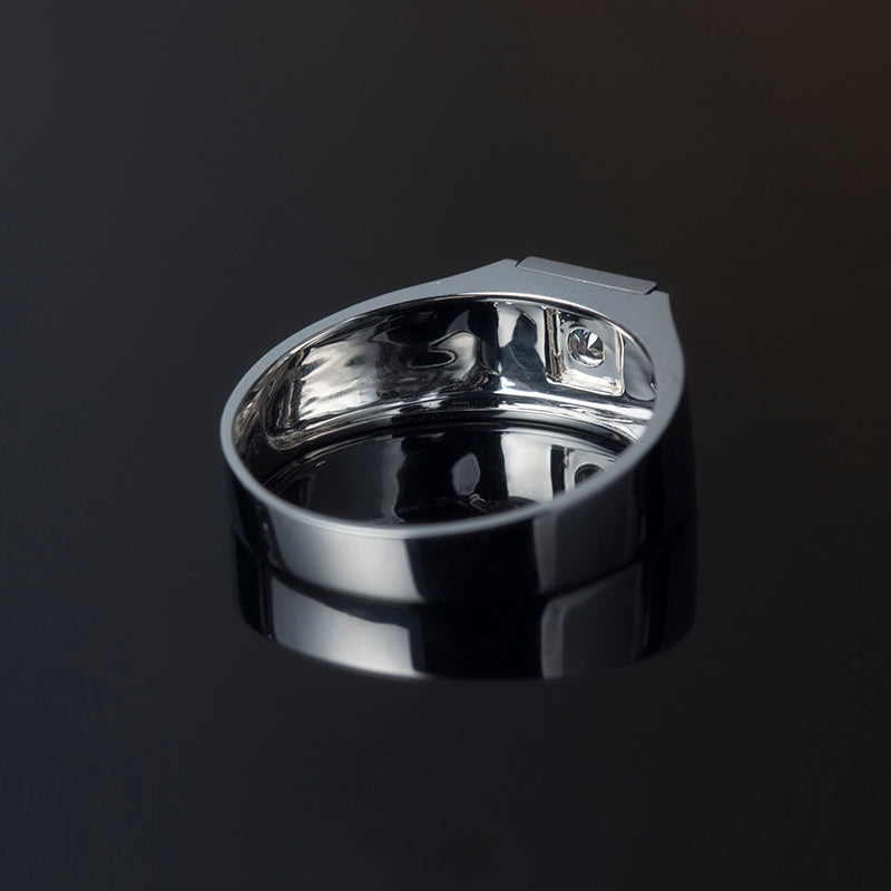 ハーレー174：サイレント・アペックス – 18Kホワイトゴールド製ラボグロウンダイヤモンドベゼルリング