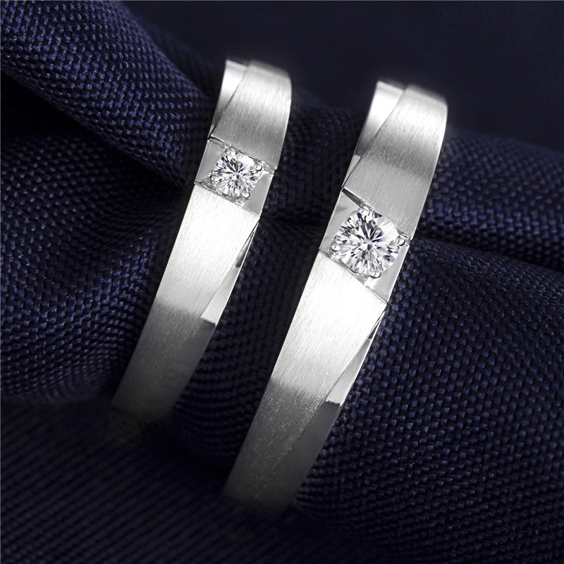 Harley-177: Whisper Bond – Anillo cepillado con diamantes cultivados en laboratorio en oro blanco de 18 quilates