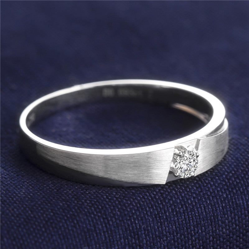 Harley-177: Whisper Bond – Anillo cepillado con diamantes cultivados en laboratorio en oro blanco de 18 quilates