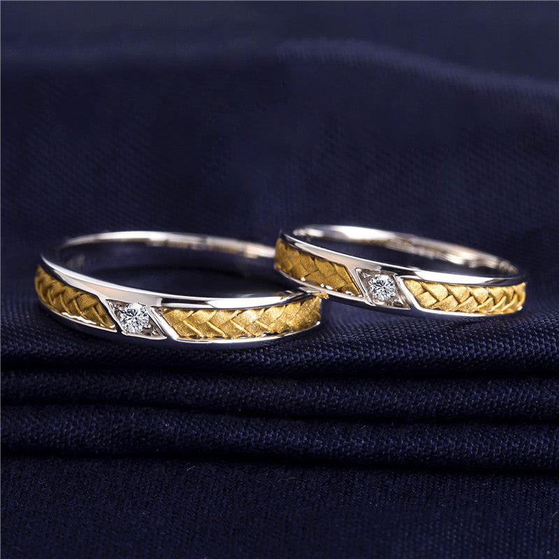 Harley-180: Woven Vow – ラボグロウンダイヤモンドテクスチャードバンド（18Kホワイト＆イエローゴールド）