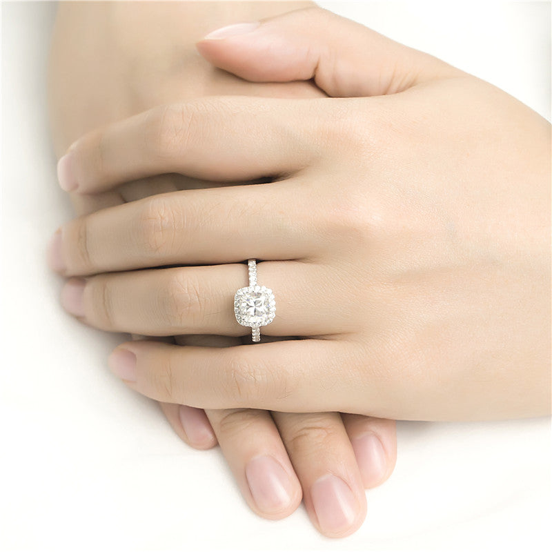 Eco-237  Customization | 18K White Gold | Cushion-Cut Lab-Grown Diamond 1.00ct D VS1 | IGI Certified