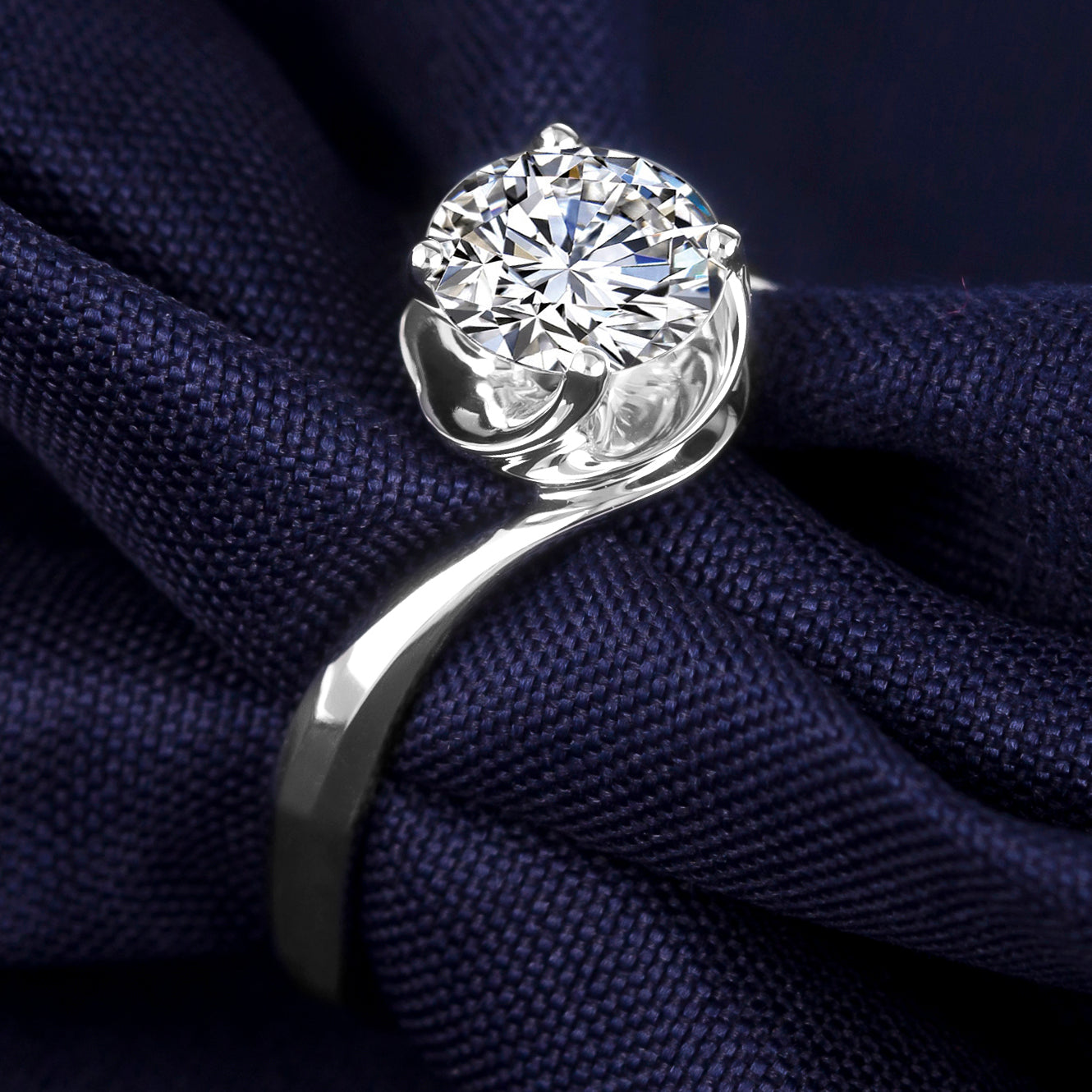 Eco-269   Customization | 18K White Gold | Cushion-Cut Lab-Grown Diamond 1CT D VVS1 | IGI Certified