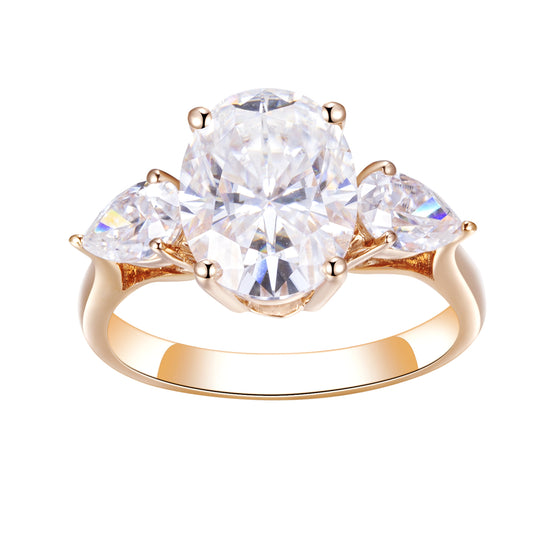Eco-463: Golden Orbit – Anillo de tres piedras con diamantes ovalados y en forma de pera cultivados en laboratorio en oro amarillo de 18 quilates 