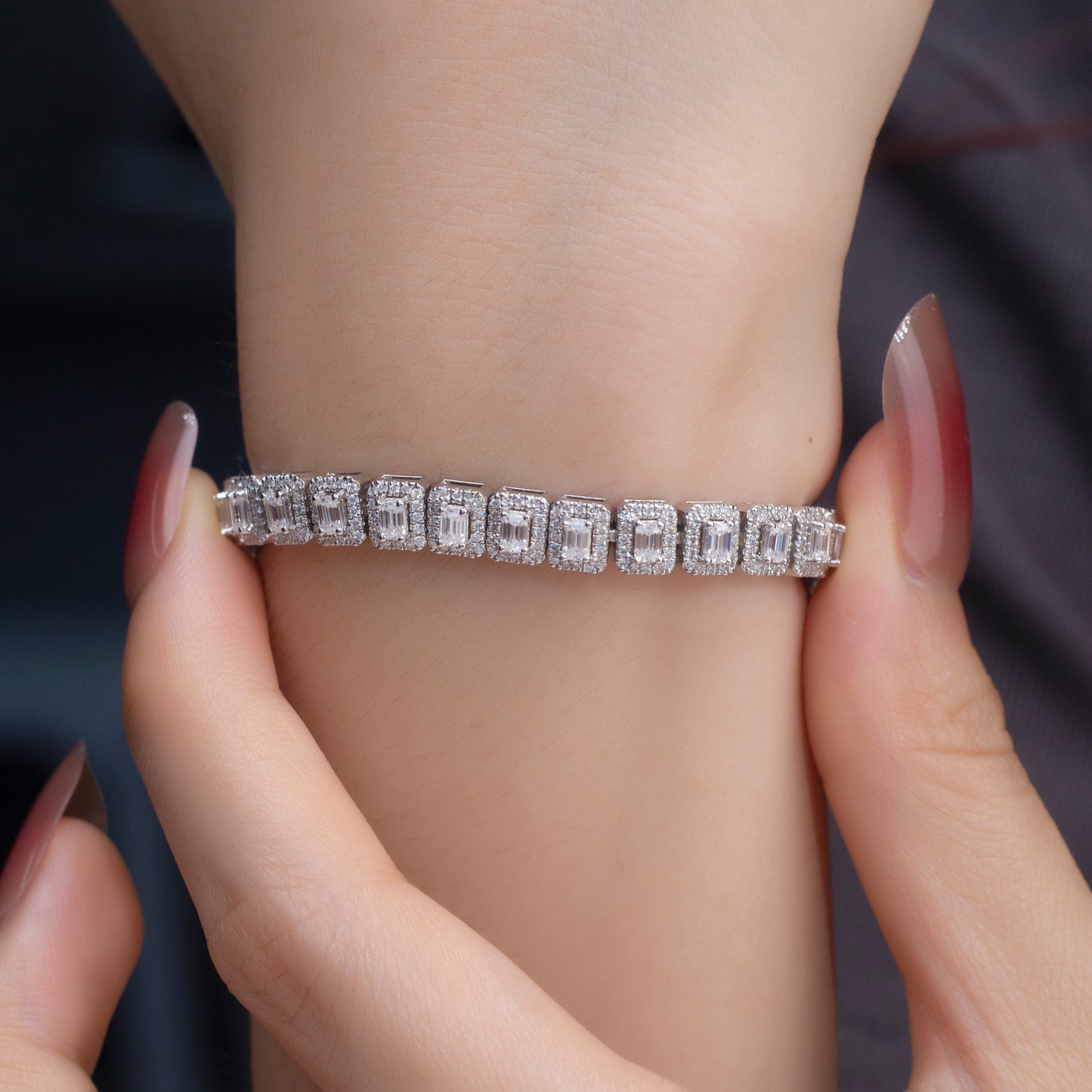 Ecob-574 "Halo Geometry" Lab-Grown Diamond Emerald-Cut Tennis Bracelet