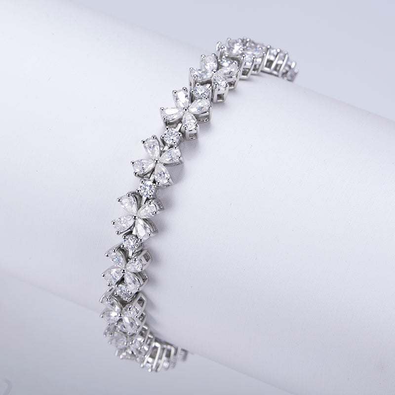 Ecob-575 "Whispering Petals" Lab-Grown Diamond Leaf Motif Bracelet