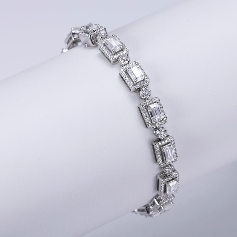 Ecob-577 ”Halo Ledger” Lab-Grown Diamond Emerald-Cut Bracelet - Luxury Collection