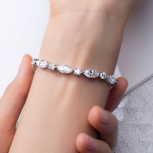 Ecob-607 | Sylphéa Lab Diamond Marquise Bracelet in 18K Gold