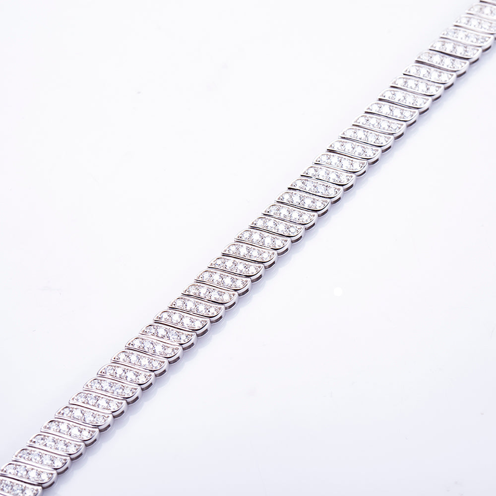 Ecob-609 | Vectra Lab Diamond Link Bracelet in 18K Gold