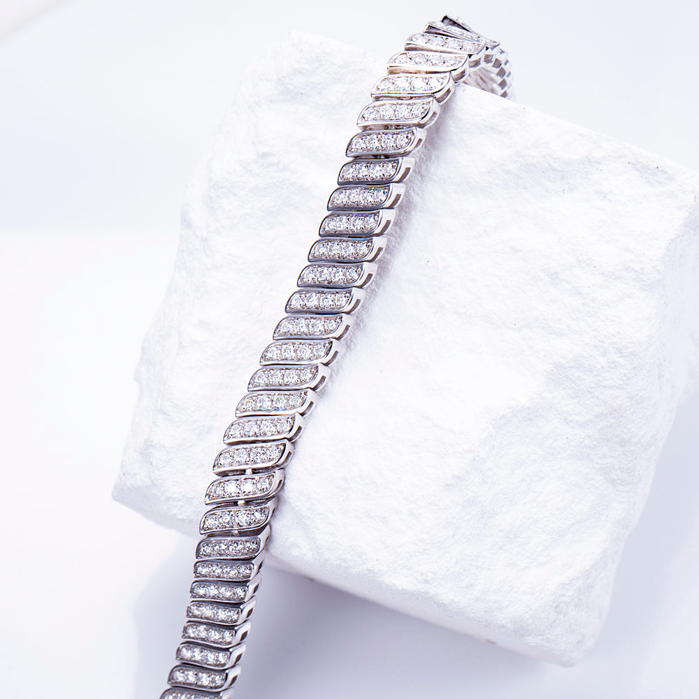 Ecob-609 | Vectra Lab Diamond Link Bracelet in 18K Gold