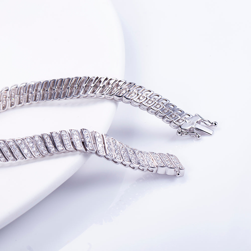 Ecob-609 | Vectra Lab Diamond Link Bracelet in 18K Gold