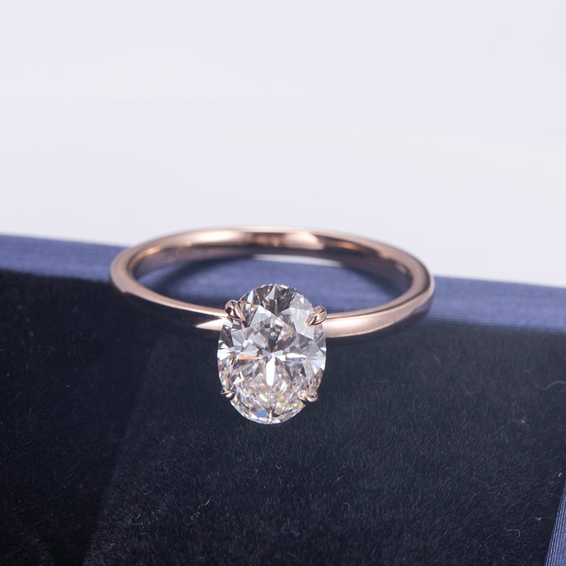 Eco-548: Blush Horizon – Anillo solitario con diamante ovalado cultivado en laboratorio en oro rosa de 18 quilates 