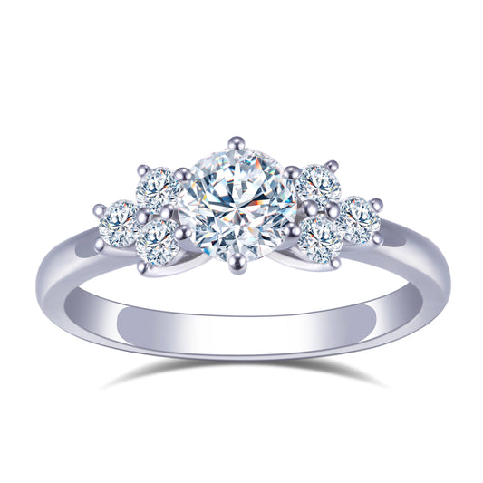 Eco-624: Resplandor armónico – Anillo de tres diamantes cultivados en laboratorio en oro blanco de 18 quilates 