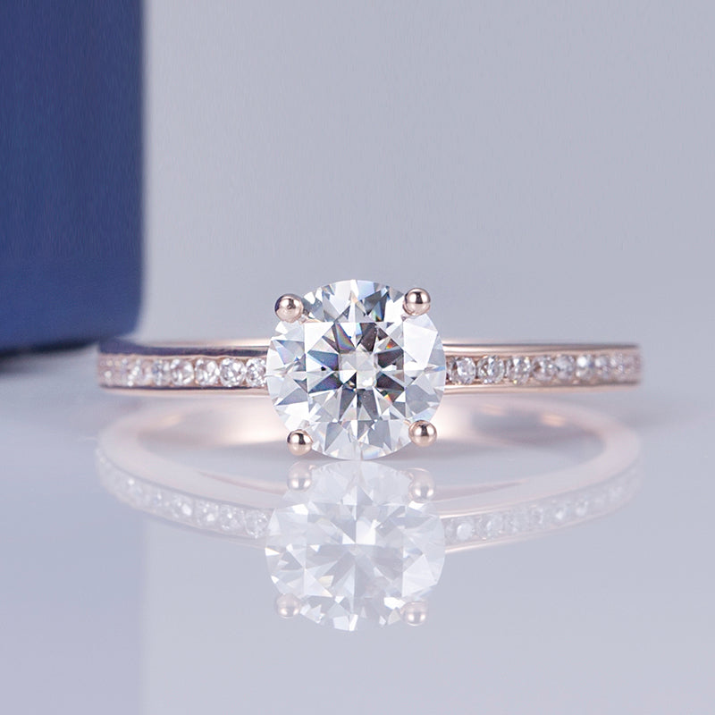 Eco-626: Ember Halo – Anillo solitario con pavé de diamantes cultivados en laboratorio en oro rosa de 18 quilates 