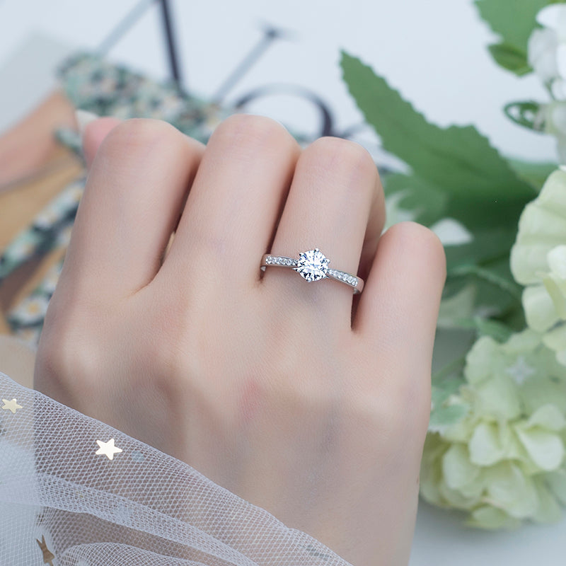 Eco-669: Radiant Axis – Anillo solitario con pavé de diamantes cultivados en laboratorio en oro blanco de 18 quilates