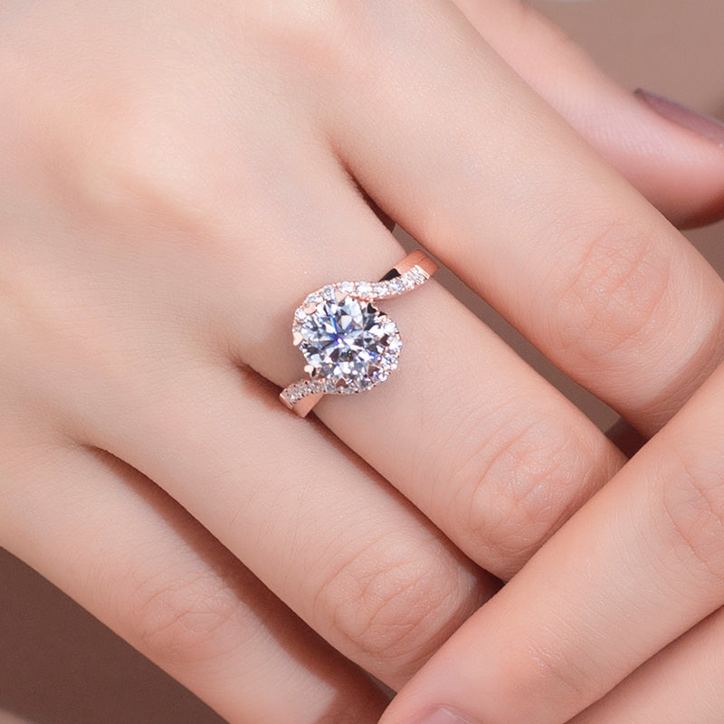 Eco-787: Heartline Twist – Anillo de oro rosa con diamantes cultivados en laboratorio de 18 quilates