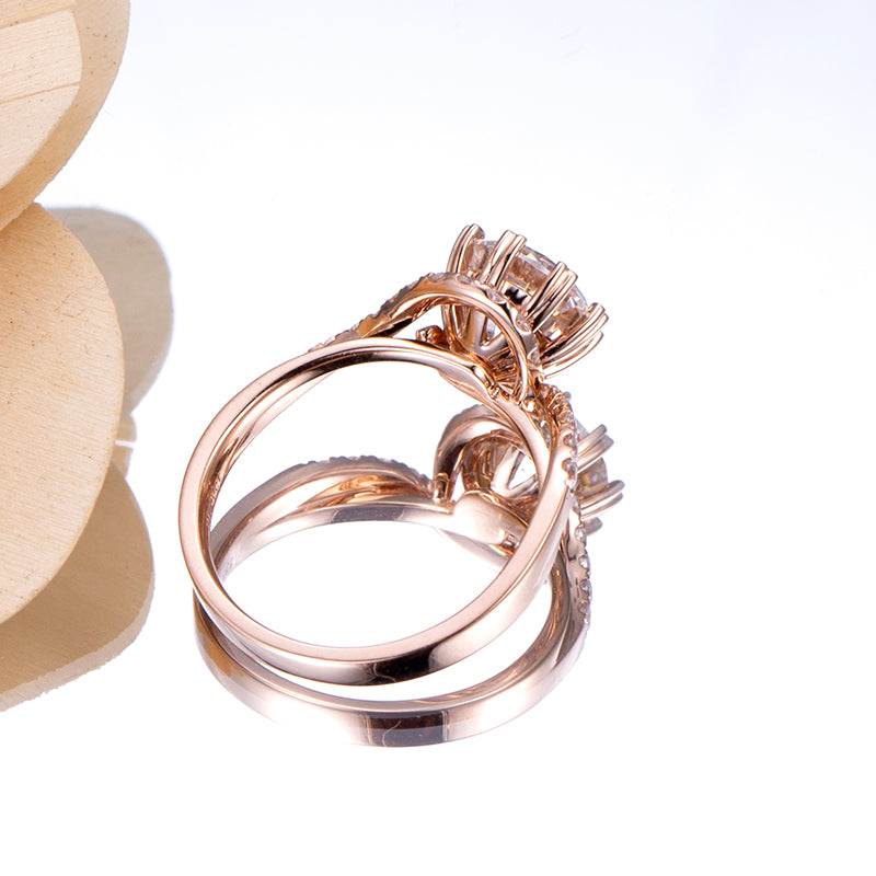Eco-787: Heartline Twist – Anillo de oro rosa con diamantes cultivados en laboratorio de 18 quilates